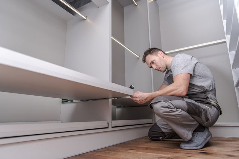 Cardiff Wardrobes maker doing Hinged Wardrobes