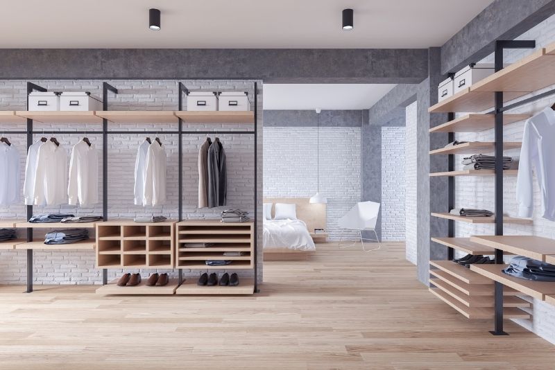 nice, clean and spacious customised built in wardrobe