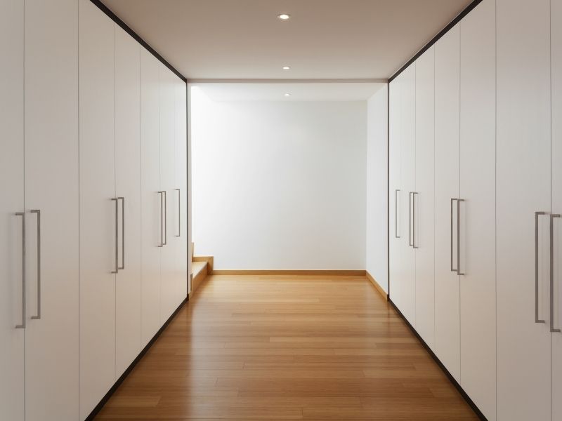building a cutom-built in wardrobe storage solution